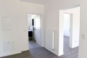 _Eingang_Bad-SZ.-01 (1)